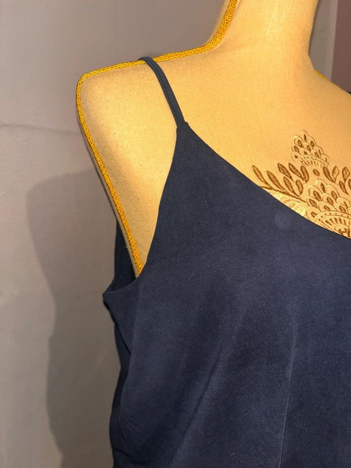 Debardeur marine Kiabi taille L - photo numéro 3