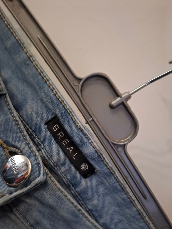 Jean breal taille 38 en très bon état - photo numéro 3