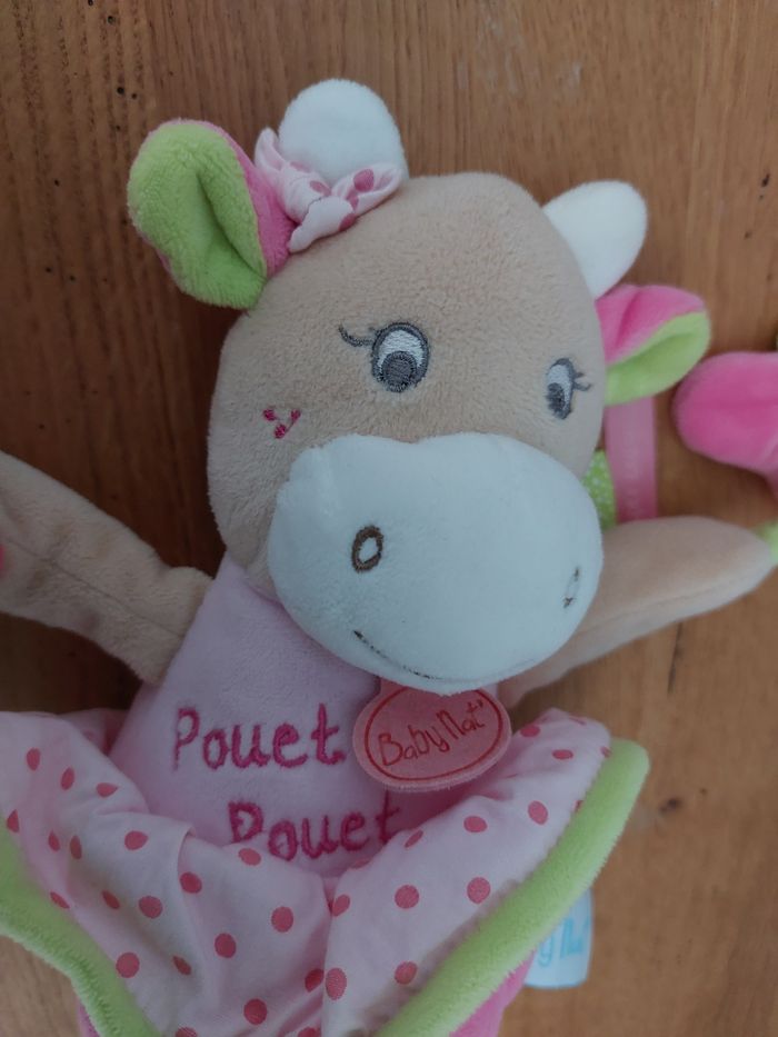 Doudou peluche hochet activité coquillette la Vache pouet pouet - photo numéro 3