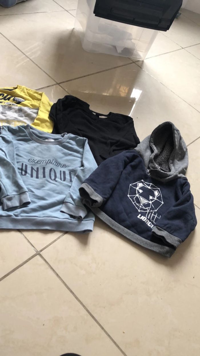 Lot 5 pulls - photo numéro 3