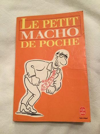 Le petit macho de poche