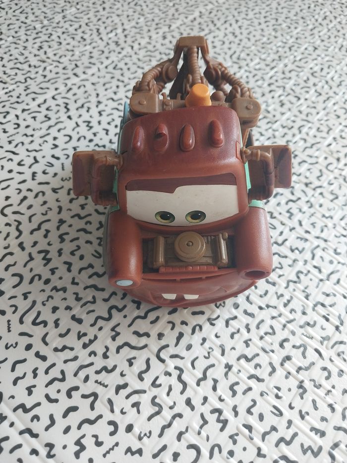 Disney Pixar Cars – Martin la dépanneuse - photo numéro 2