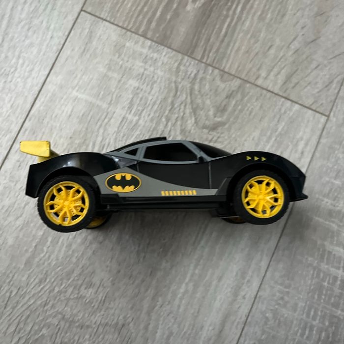 Voiture télécommandée Batman - photo numéro 5
