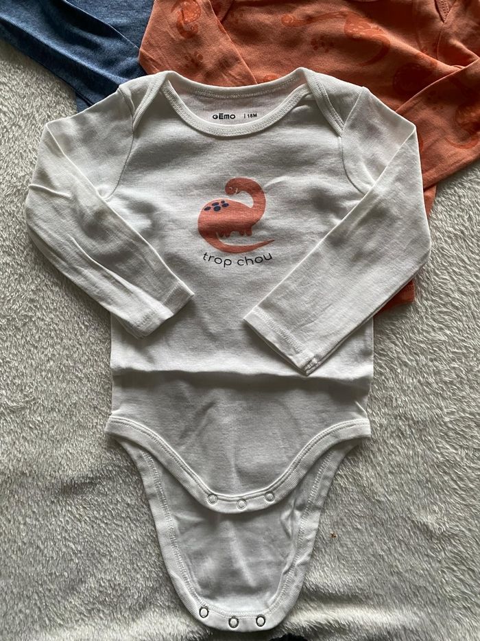 Lot de 3 bodies ml 18 mois - photo numéro 2