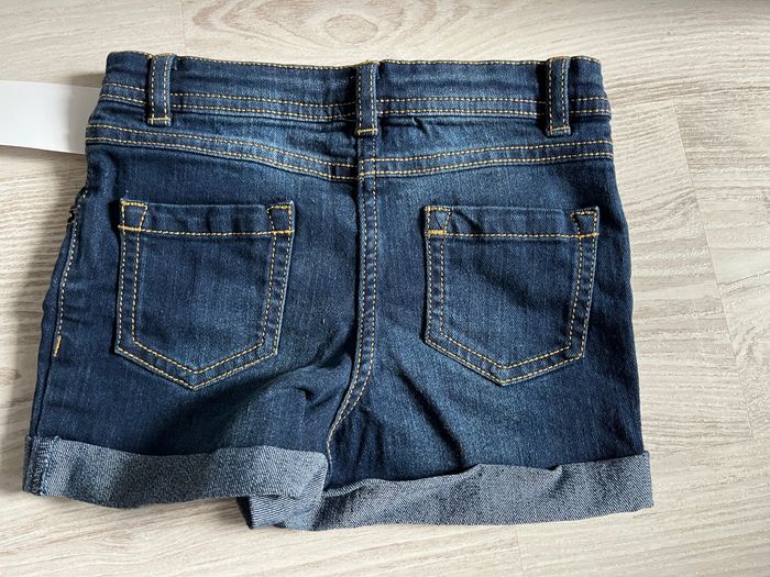 Short fille 5 ans - photo numéro 2