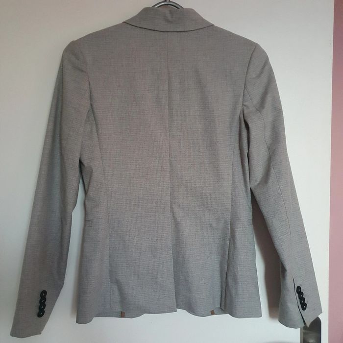 Veste Boss 12 ans - photo numéro 2