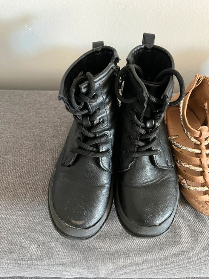 Lot De 3 chaussures Bébé Fille Taille 27 / 28 - photo numéro 2