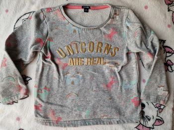 Sweat pull licorne gris kiabi