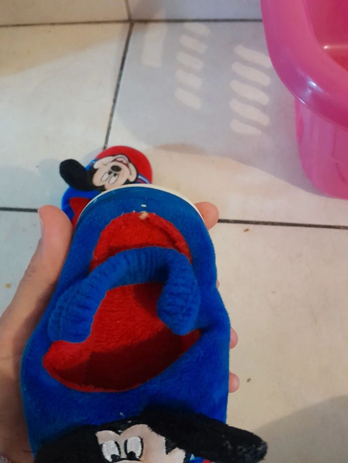 Pantoufles Mickey - photo numéro 7