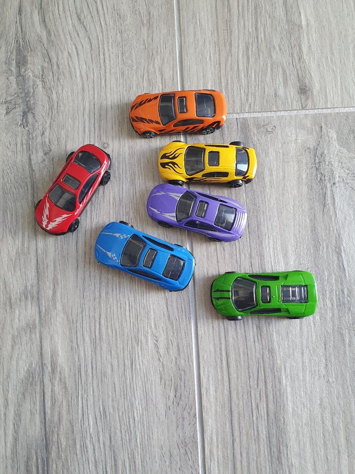 Camion enfant + 6 voitures - photo numéro 7