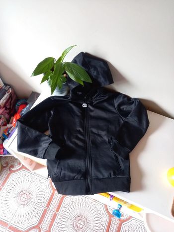 Gilet à capuche zippé foot