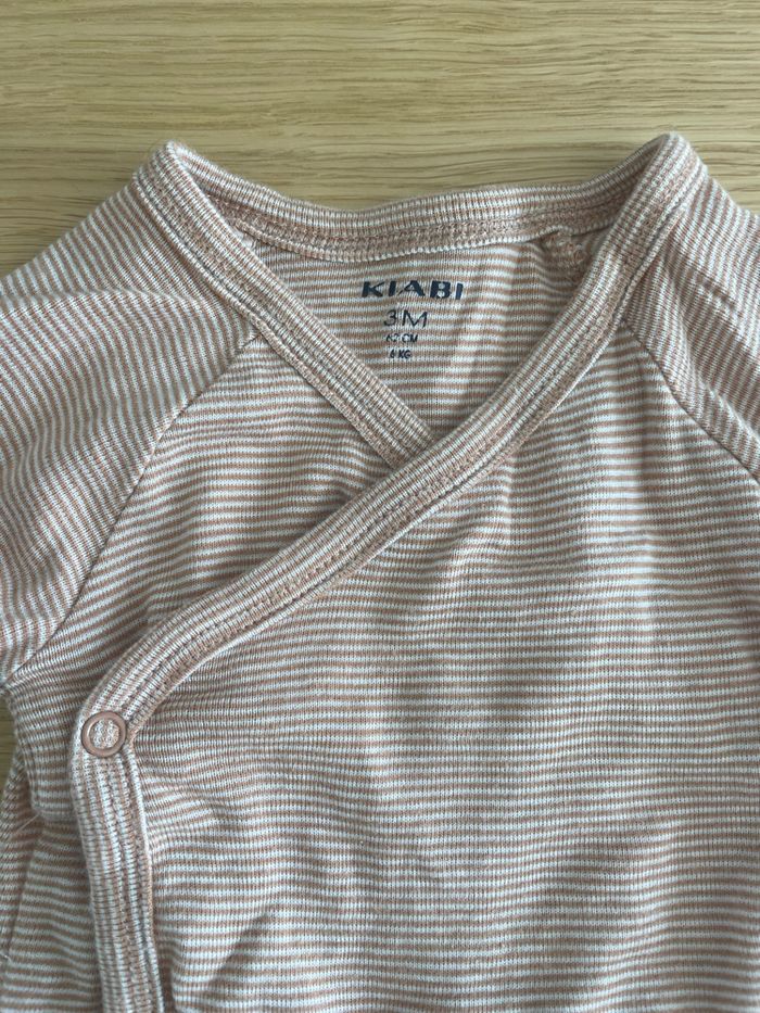 Lot de bodies Kiabi - 3 mois - photo numéro 9