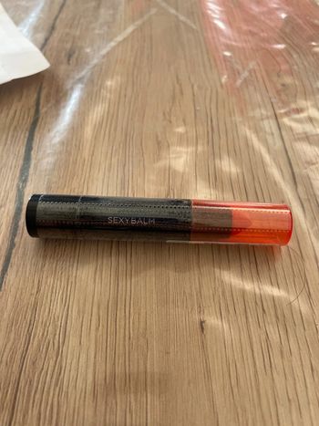 Rouge à lèvres orange n° 183