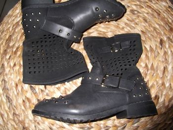 superbes bottines taille 36