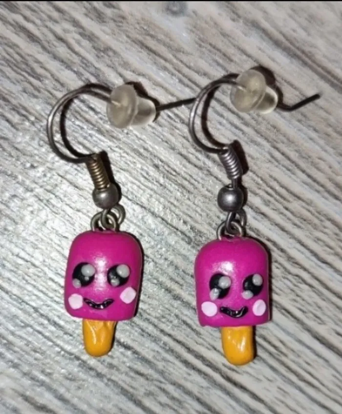 Boucles d'oreilles glaces