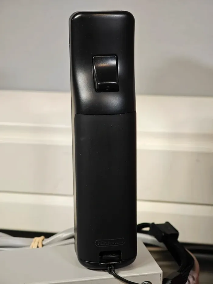 Console Nintendo Wii Mini avec manette et boîte / Garantie 1 an - photo numéro 10