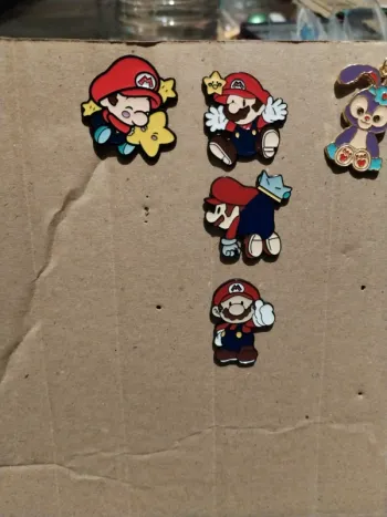 Pin's Mario
