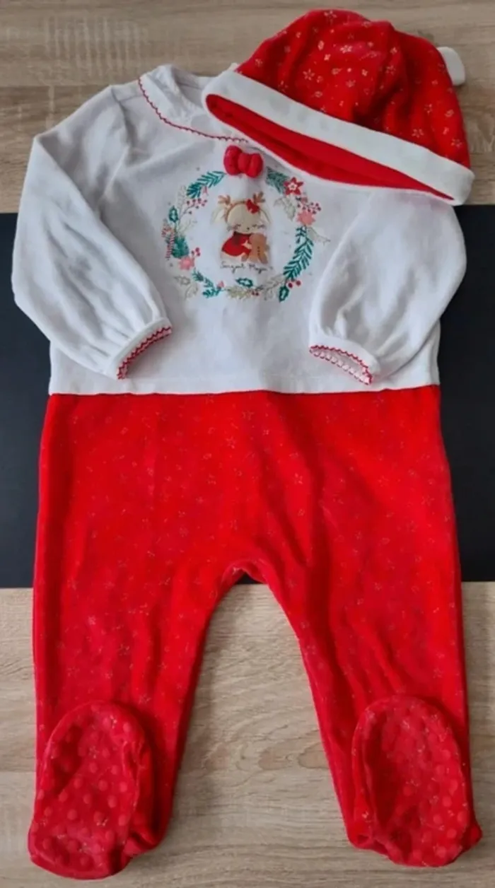 Pyjama de Noël avec bonnet