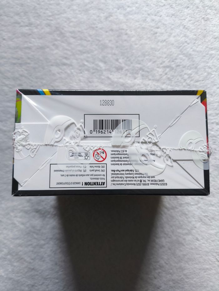 Display Pokémon ME2 : Flammes Fantasmagoriques — Édition Française - photo numéro 6