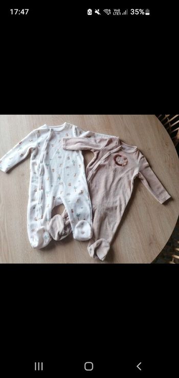 Lot pyjamas pressions avant 9 mois 
