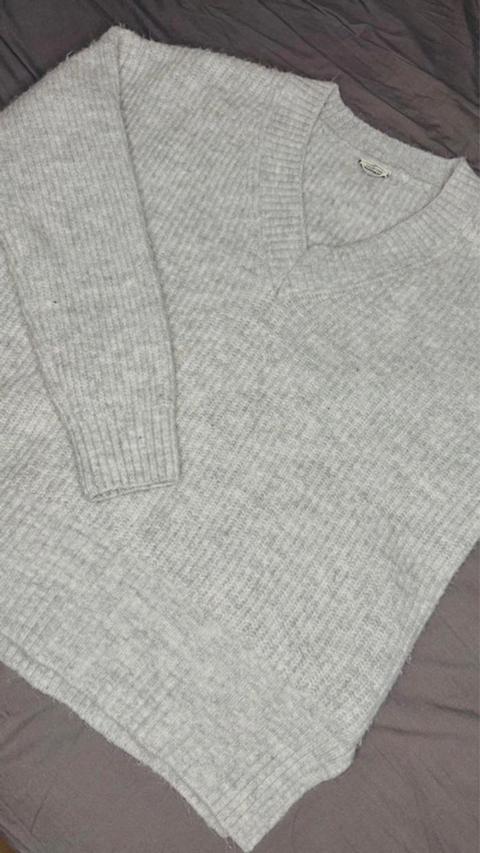 Pull gris - photo numéro 3