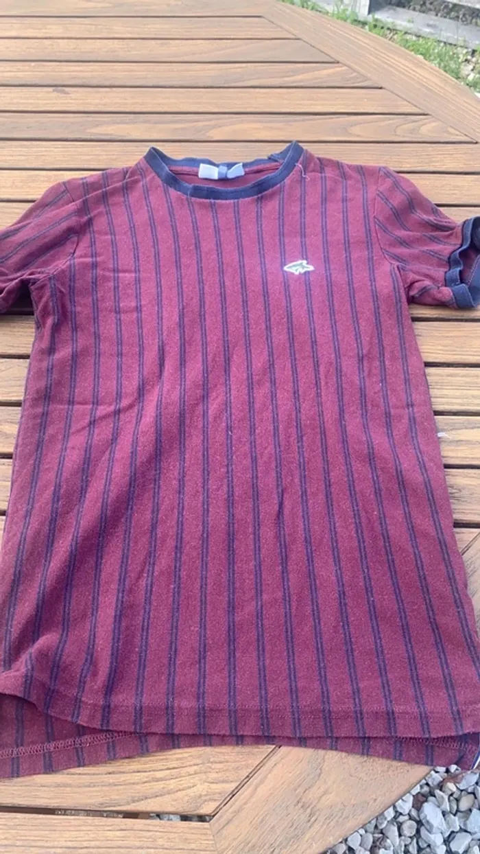 Tee shirt taille S Le Shark