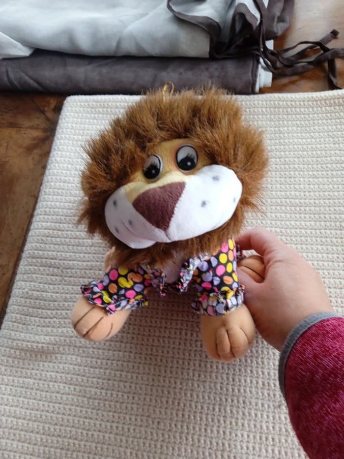 Peluche lion 🦁