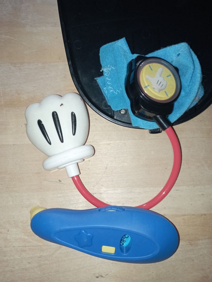 Boite médecin - photo numéro 3