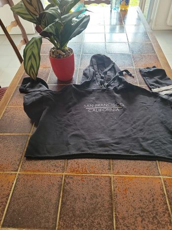 Sweat court à capuche san Francisco California