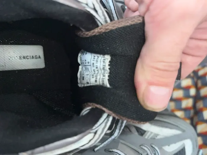 Balenciaga officiel track LED multicolore édition limitée très rare - photo numéro 6