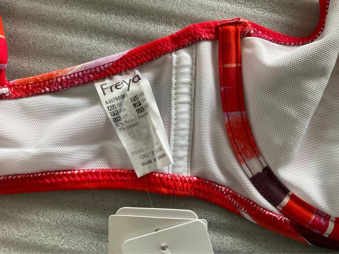 Haut maillot multicolore Freya neuf - photo numéro 5