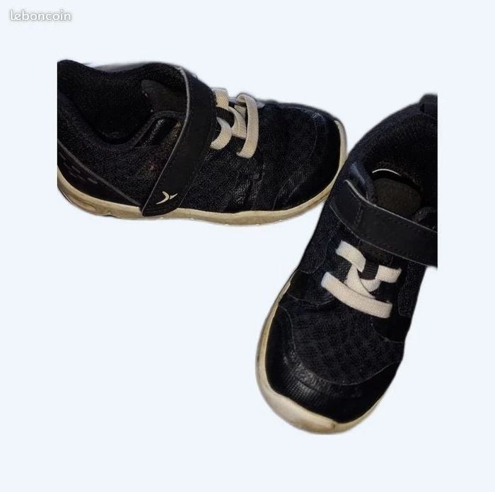 Baskets Domyos pointure 22