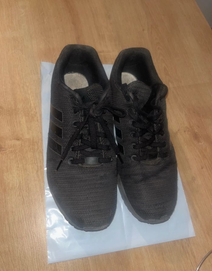 Chaussure addidas - photo numéro 2