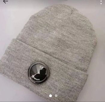 - bonnet CP 