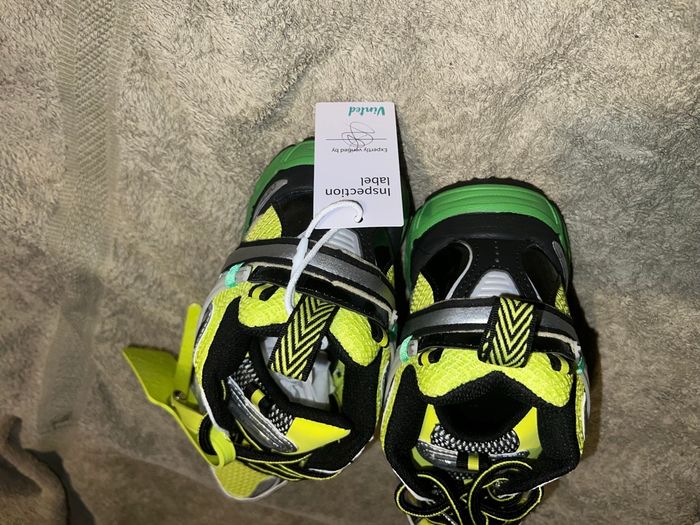 Baskets offWhite 2025 édition limitée rare - photo numéro 6