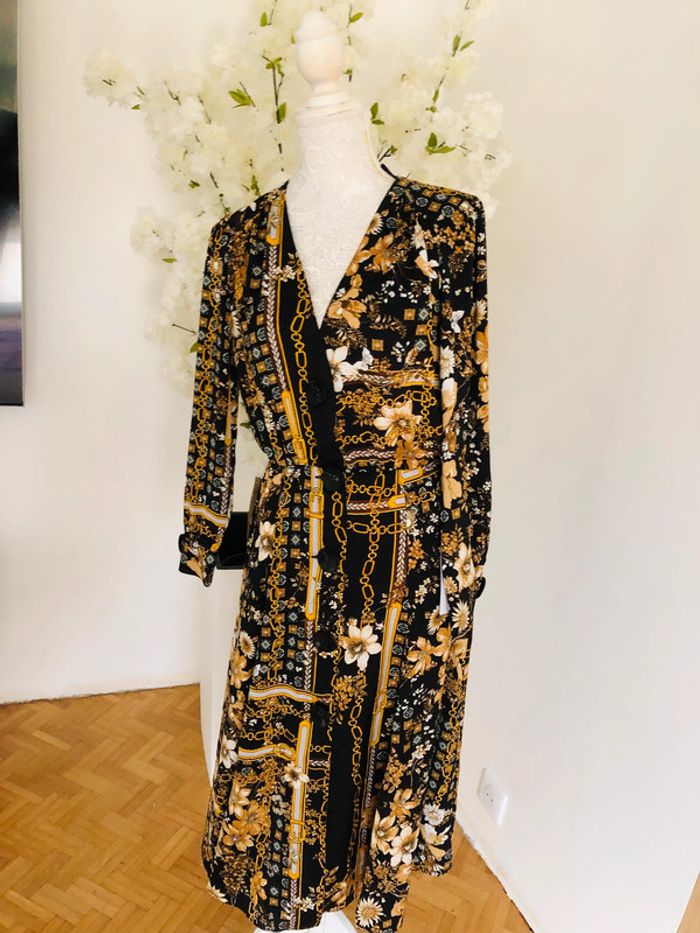 Robe Zara longue neuve taille M - photo numéro 3