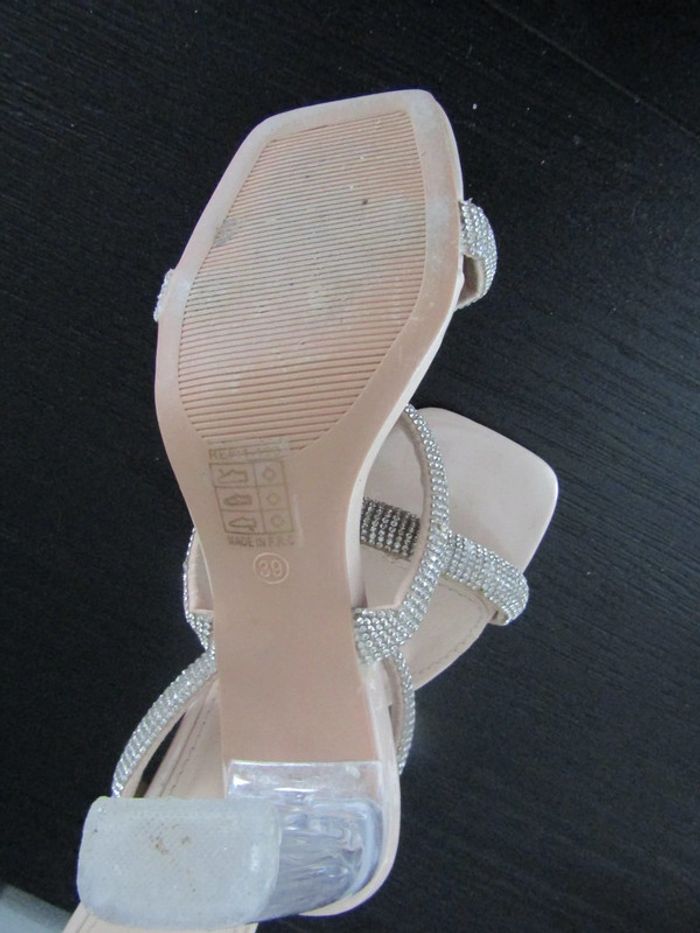 mules sabots sandales a strass talon haut et stable en bakélite transparent pointure indiquée 39 - photo numéro 5