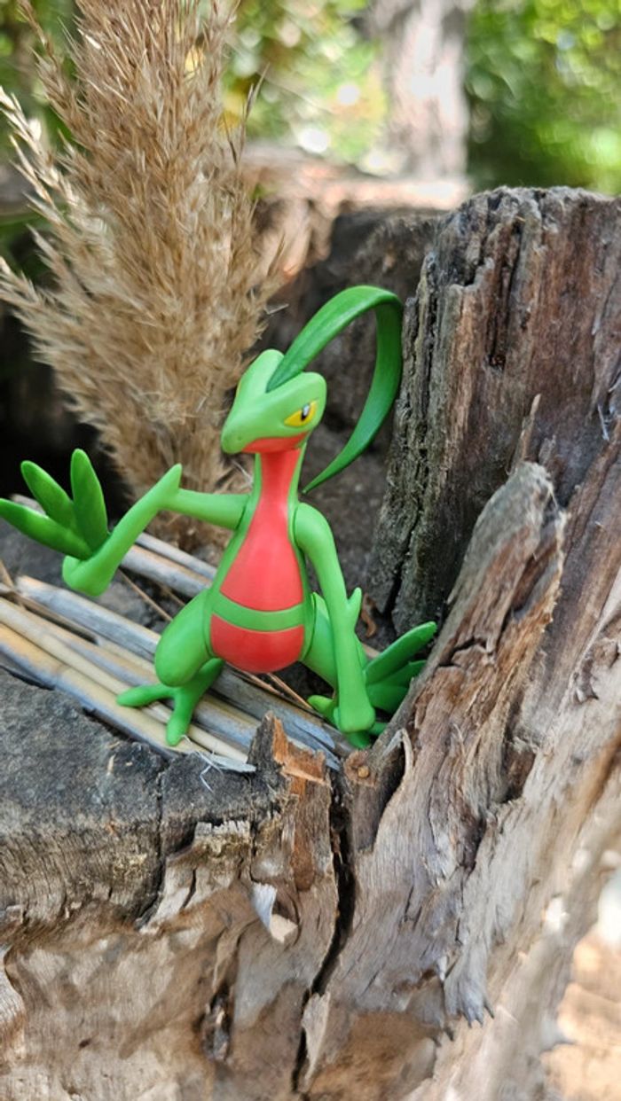 Super figurine Pokemon Nintendo tomy massko