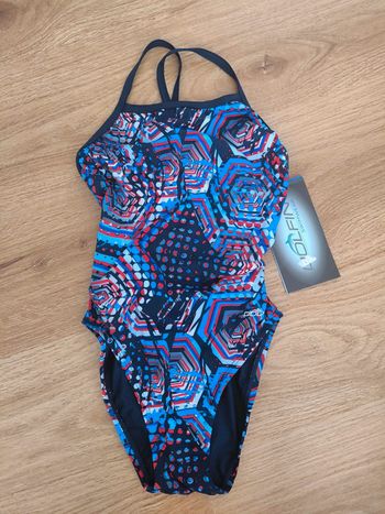 Maillot de bain une pièce Dolfin Taille 28 Neuf Motifs multicolores