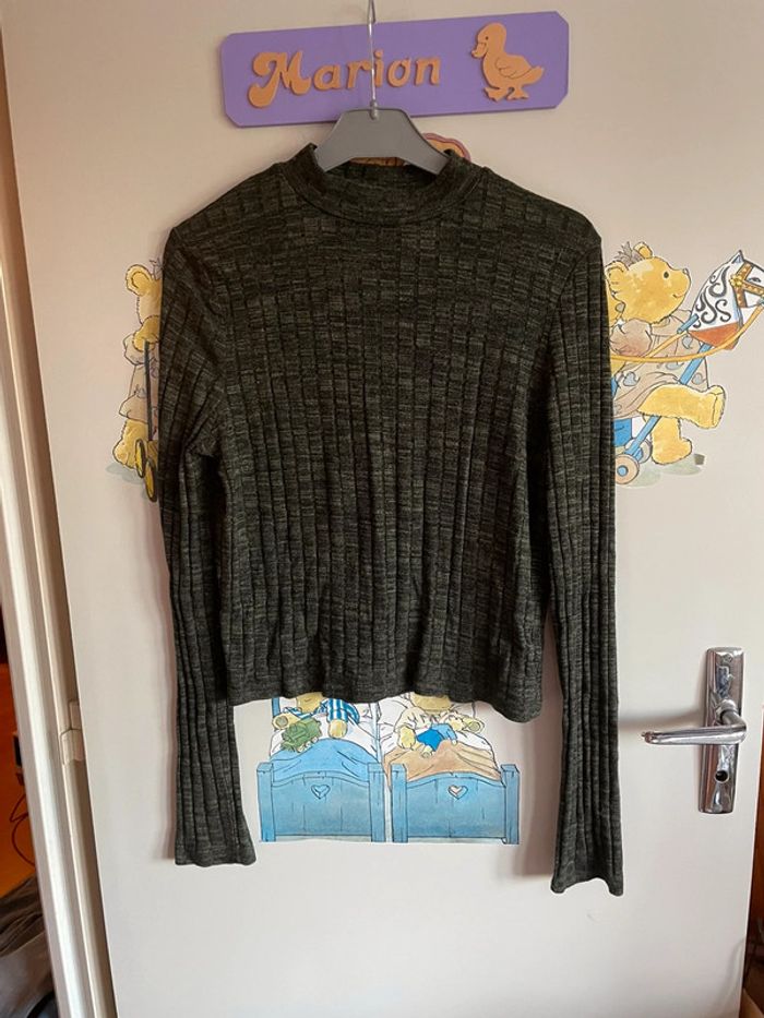 Tee shirt kaki à manches longues, taille 38, marque Atmosphère.