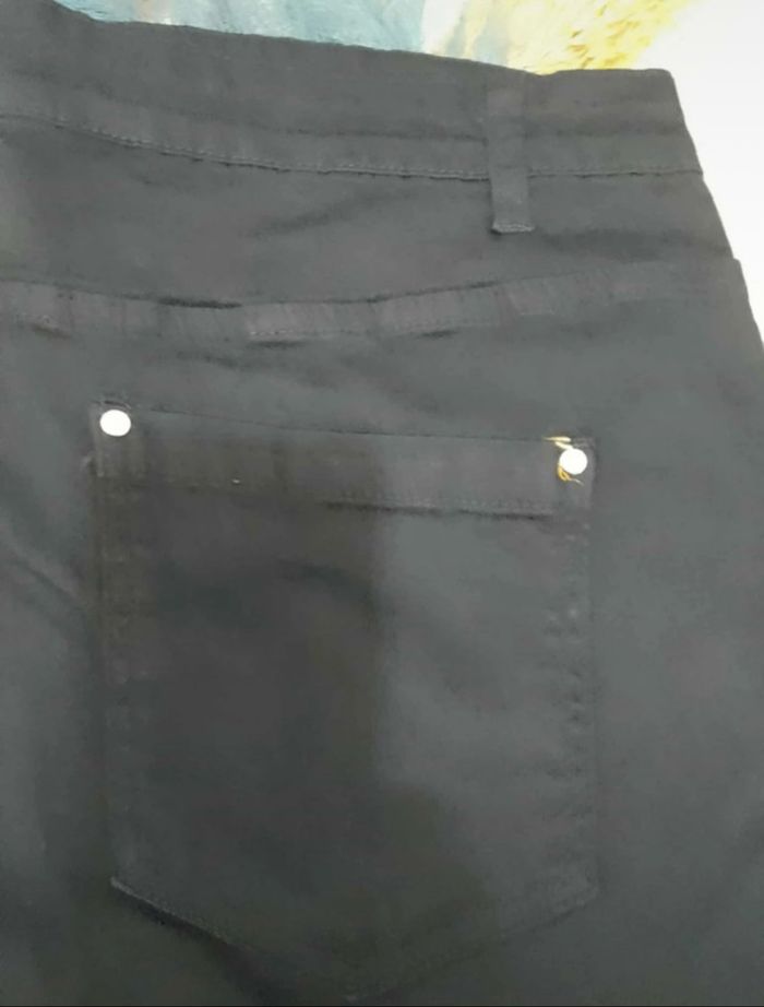Jean Femme Grande Taille 54 – Taille Haute Slim Stretch Noir, Coupe Moderne et Confortable 👖 - photo numéro 6