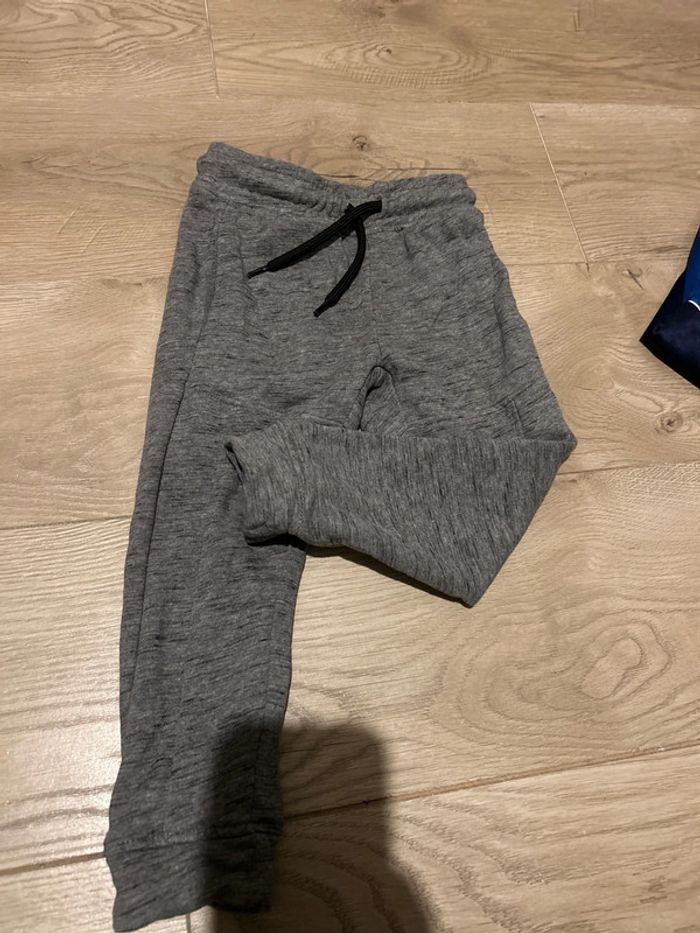 Lot de 7 Articles garçon 4Ans - photo numéro 4