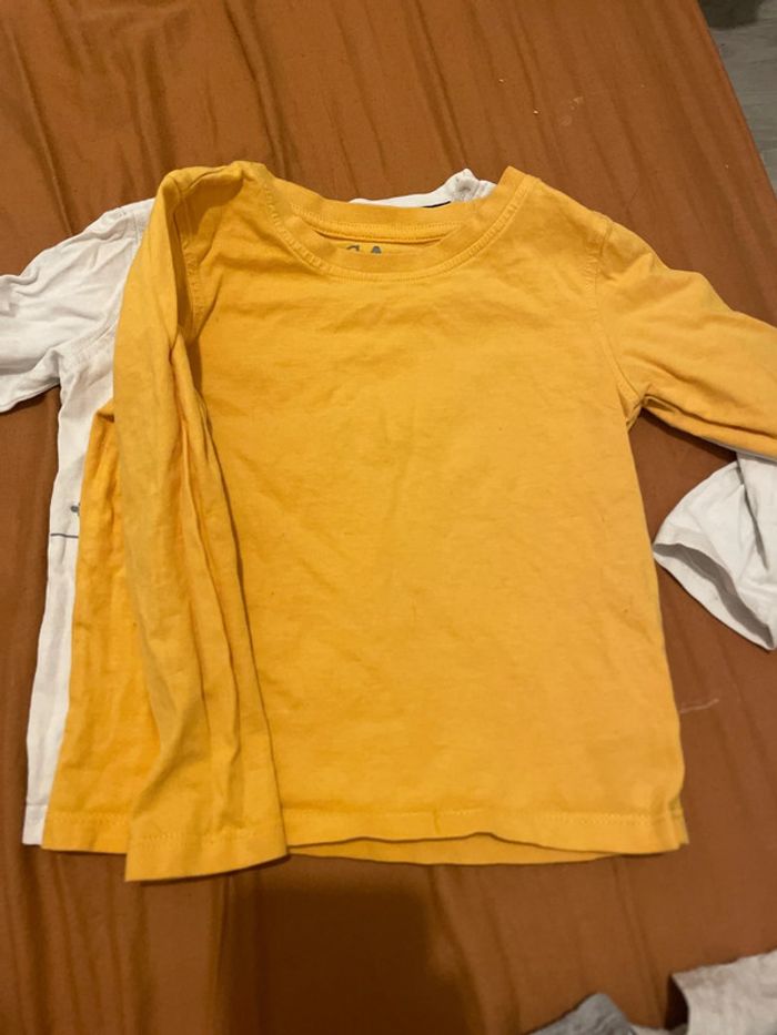 Vend t-shirt manches longues - photo numéro 3