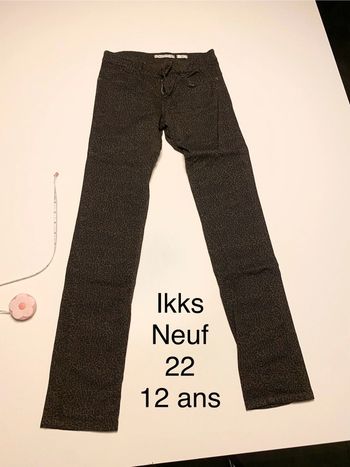 Pantalon slim gris noir imprimé léopard neuf ikks 12 ans