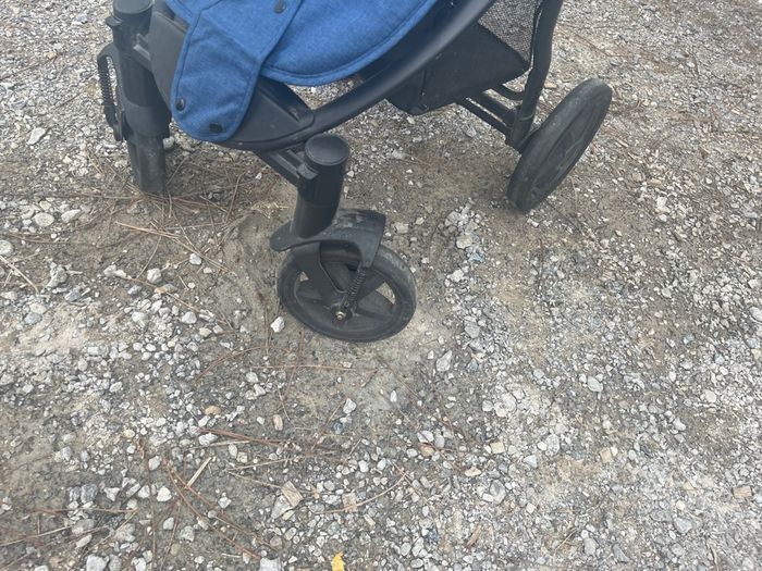 Poussette lionelo - photo numéro 4