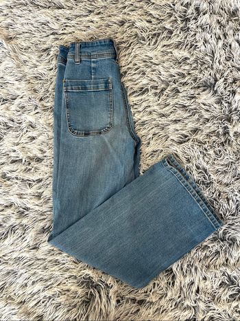 Jeans taille haute évasée cache cache