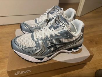 Asics Gel-Kayano 14 Bleu 44