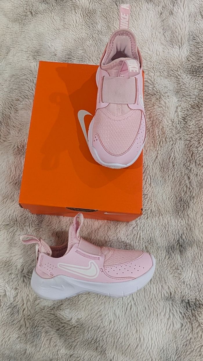 Nike Flex Runner 3 taille 25 - photo numéro 2