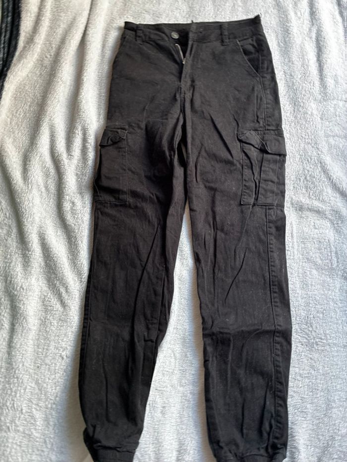 Cargo noir taille M - photo numéro 2