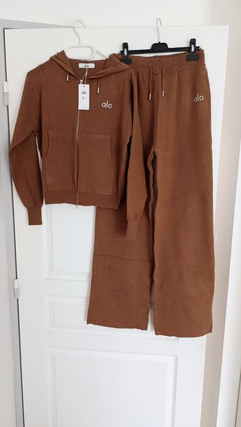 Ensemble femme alo neuf